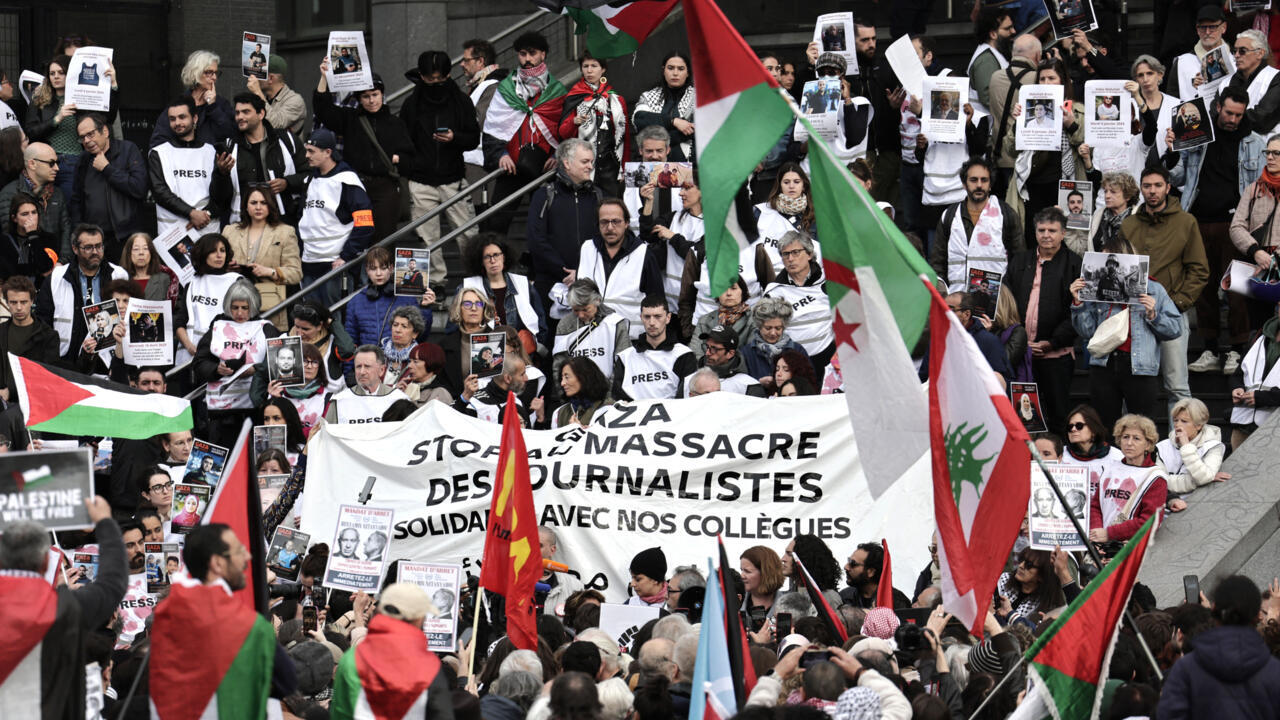 UK Journalists Unite in Mourning and Protest After Killing of Al Jazeera Colleagues in Gaza