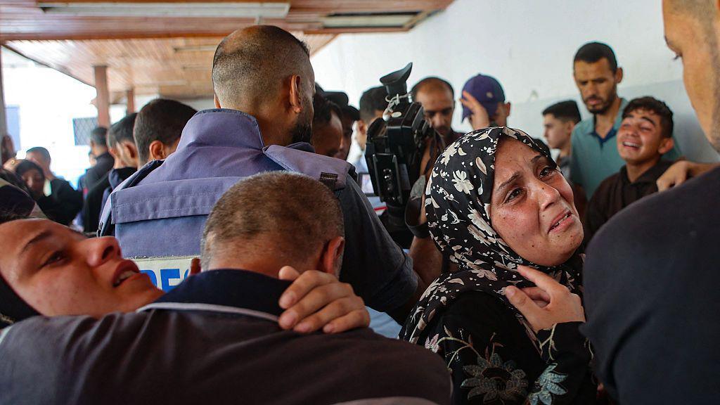 Media Watchdog Criticizes BBC Over Coverage of Journalists’ Deaths