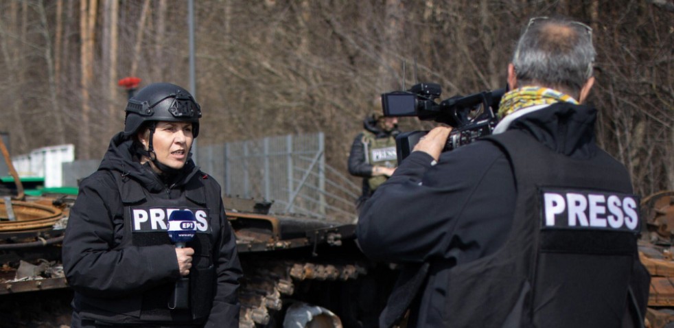 Ukraine and PEN International Call for Release of Journalists Detained by Russia on World Press Freedom Day