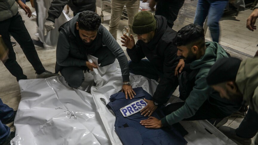 UK and Finland Condemn Israeli Attacks on Journalists in Lebanon